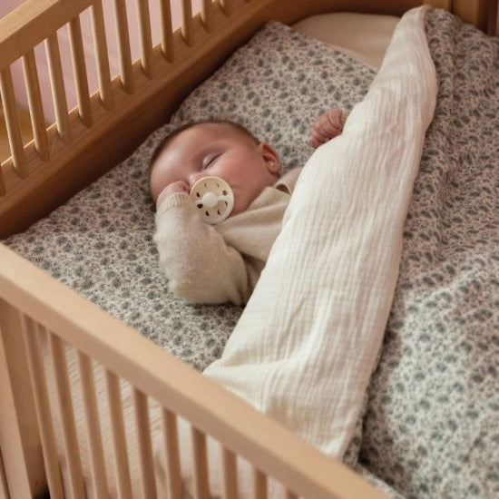 En Casa Walking Mum Sabana Bajera Cuna 120X60Cm Gala verde para bebe