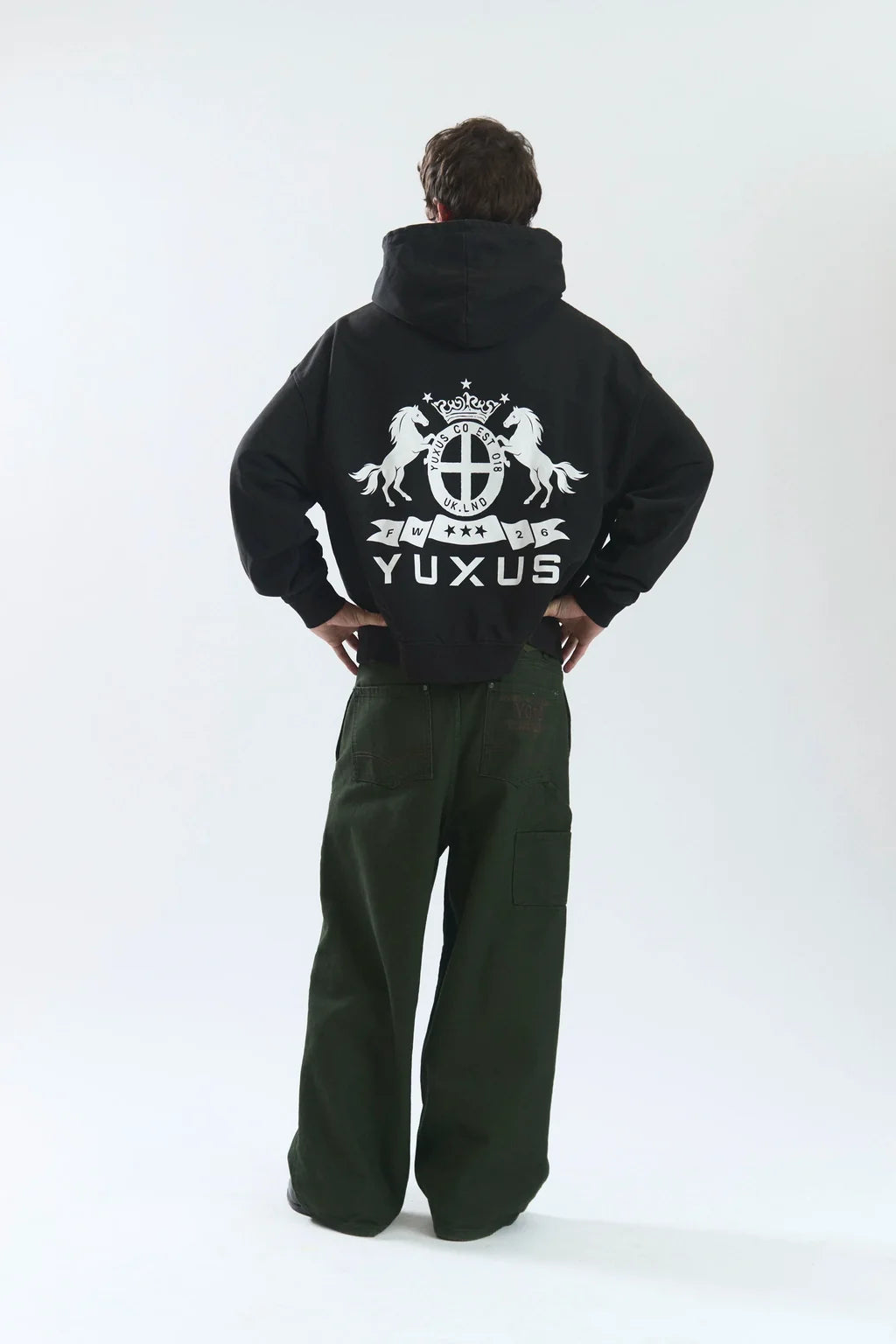 Sudadera Yuxus Press Hoodie negro para hombre