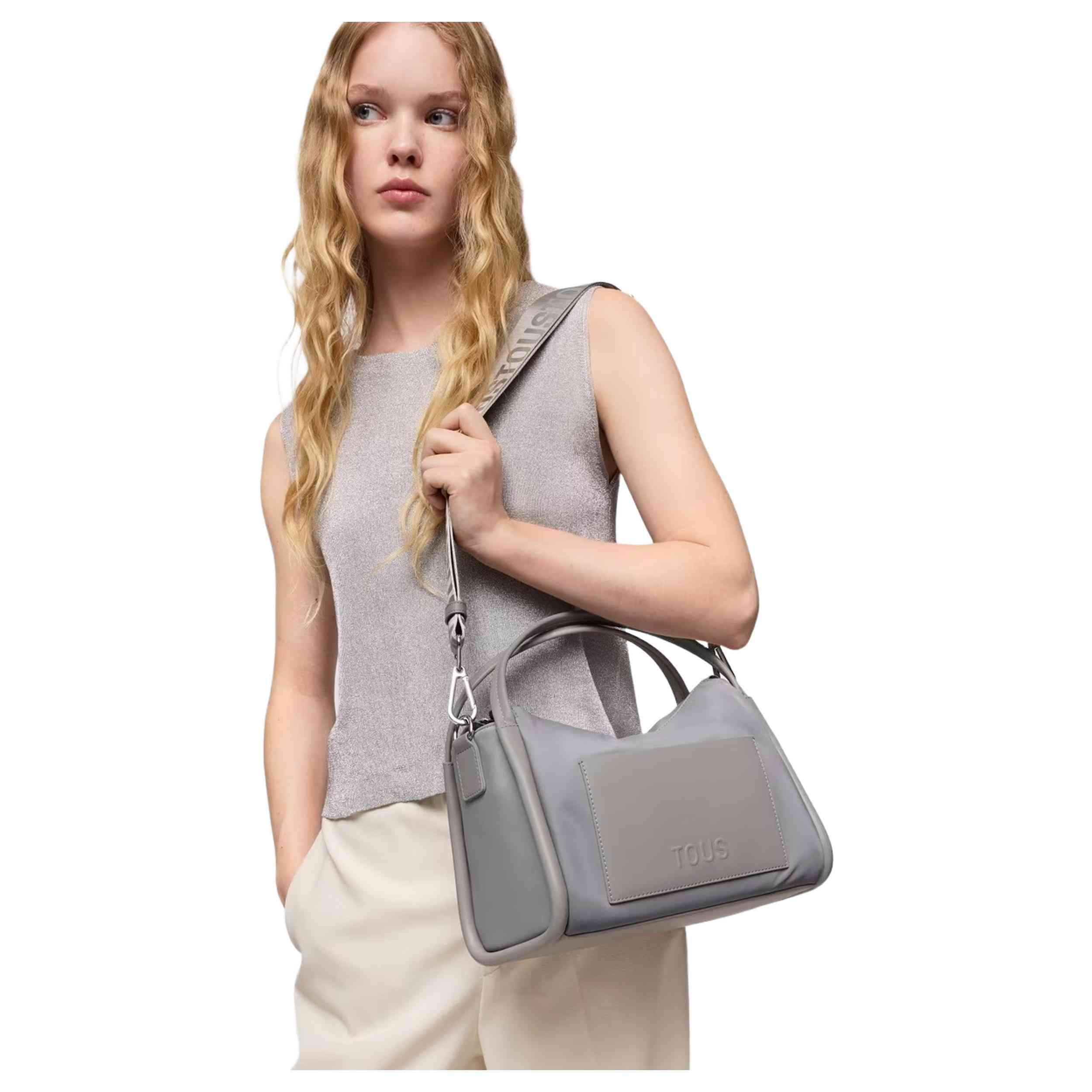 Imagen del producto con referencia 2002134348-GREY