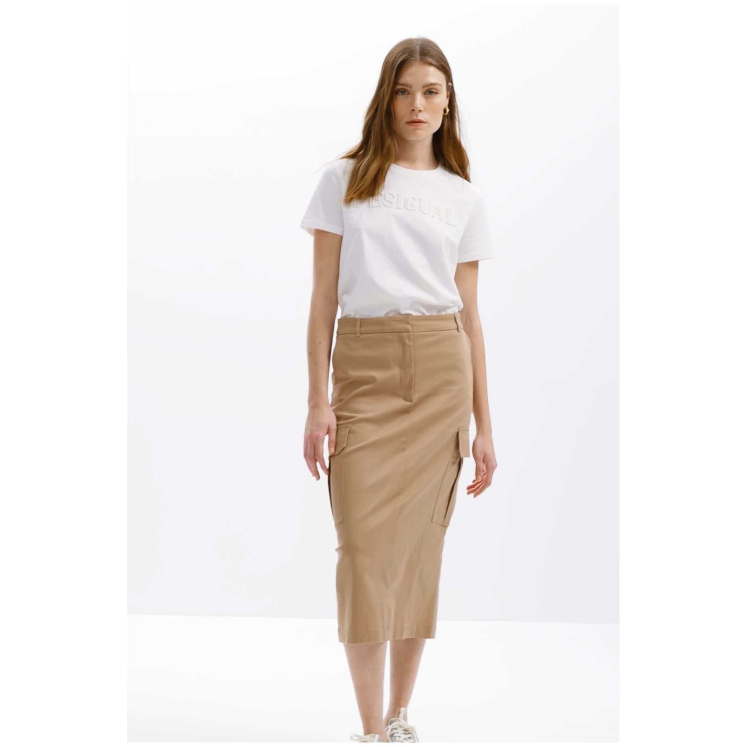 Imagen del producto con referencia 24SWTK581000-WHT