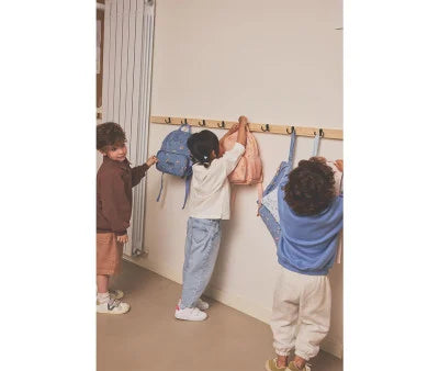 Paseo Tutete Mochila Infantil Pandas En El Espacio verde para bebe