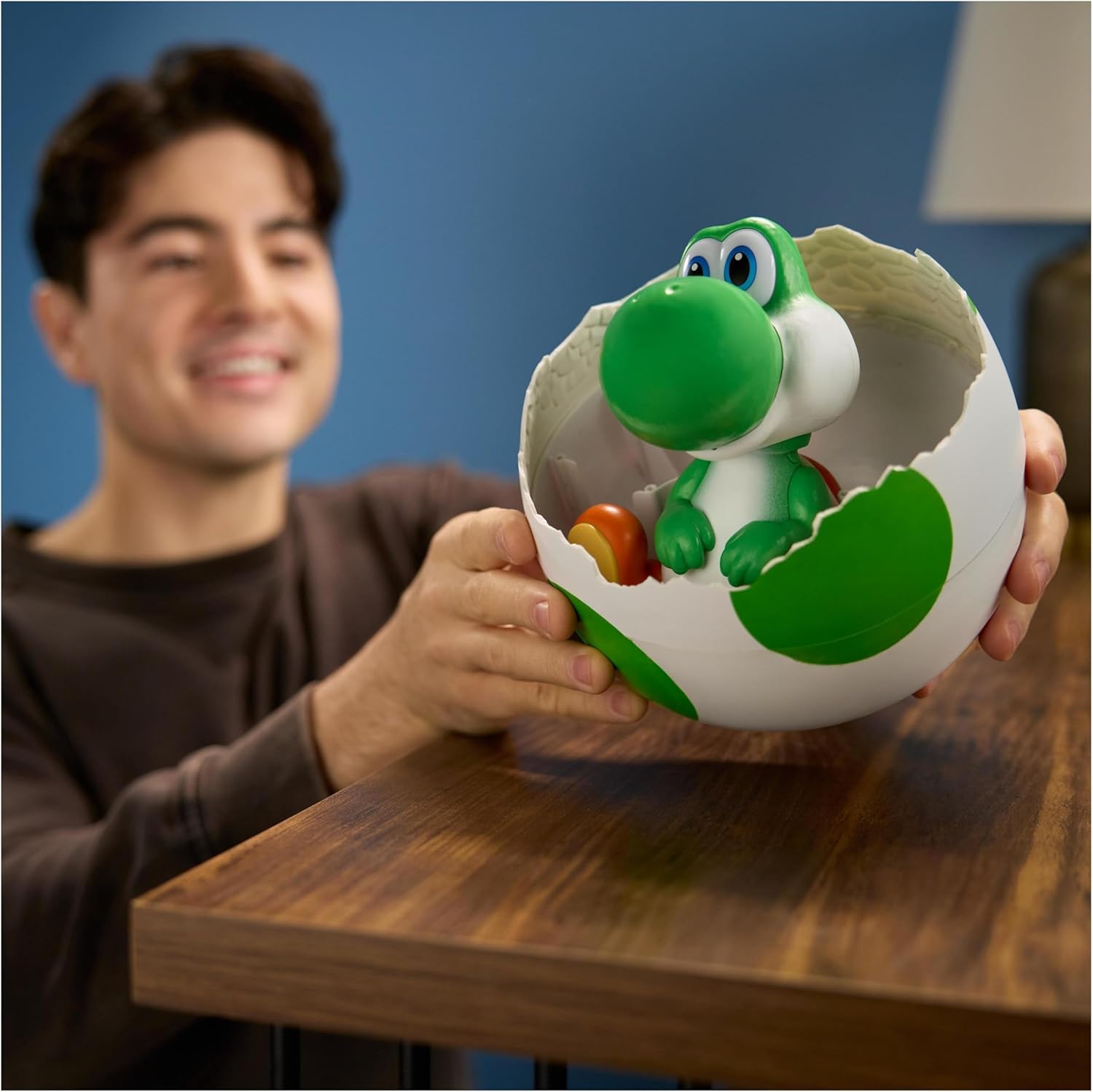 Figuras Y Minimundos Spin Master De La Película Super Mario Galaxy Yoshi Interactivo Con Luces Y Sonidos Que Sale Del Huevoi verde para niños