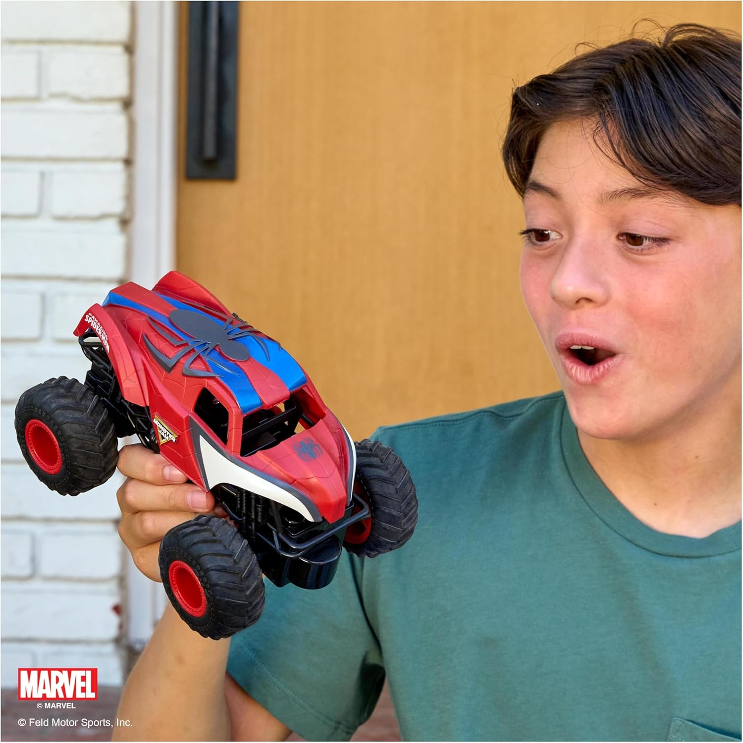 Vehículos Y Radiocontrol Spin Master Monster Jam The Amazing Spider-Man Rc rojo para niños