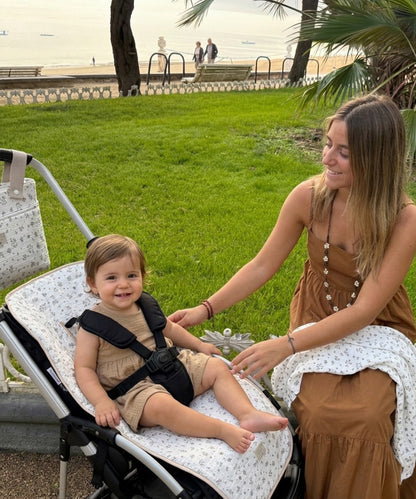 Paseo Uzturre Colchoneta Silla Universal Reversible Celia Piedra multicolor para bebe