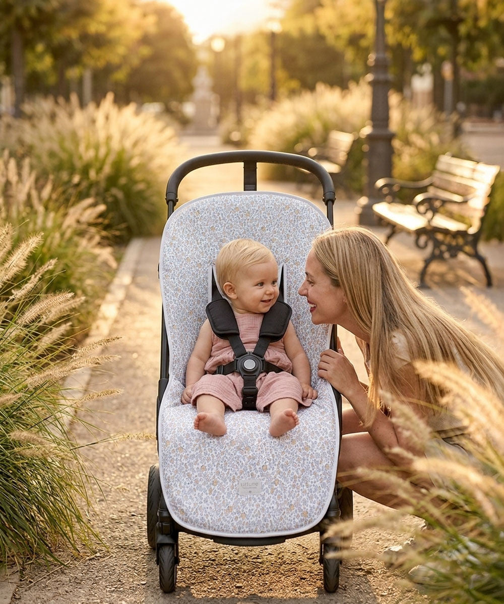 Paseo Uzturre Colchoneta Silla Universal Reversible Marga Rosa multicolor para bebe