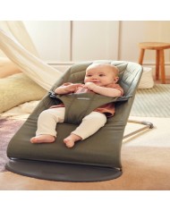En Casa Babybjorn Hamaca Bliss Tejido Woven Pétalo Verde Oliva verde para bebe