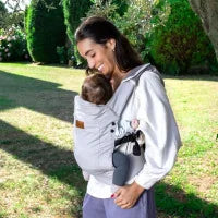 Paseo Jané Mochila Portabebé Ergonómica Con 3 Posiciones Like Stone beige para bebe