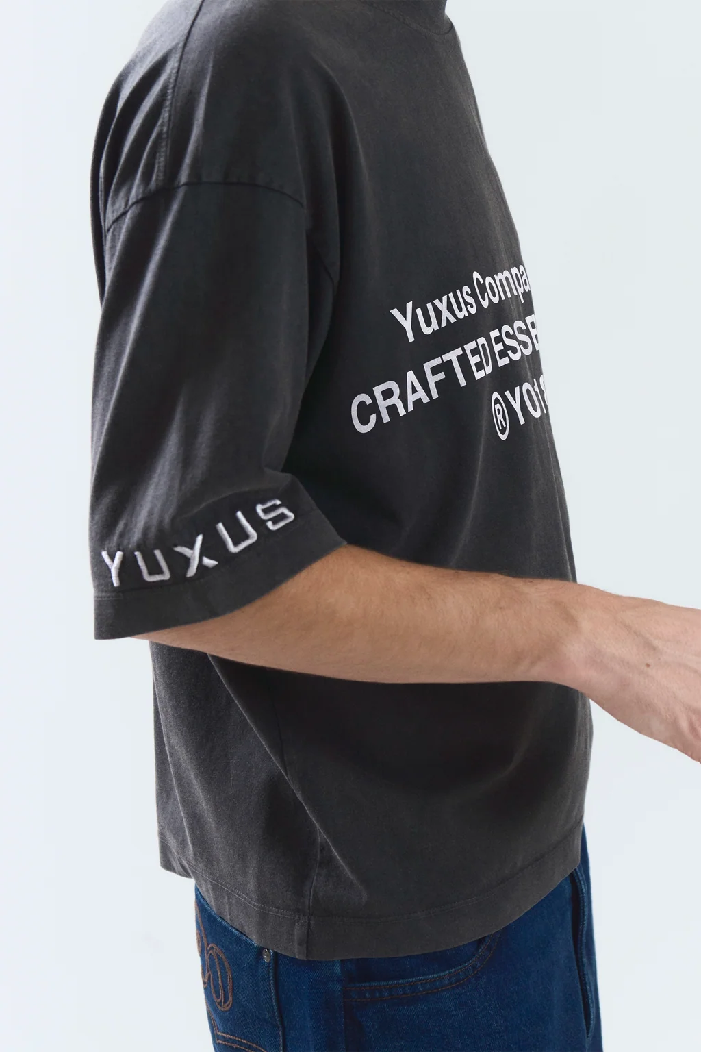 Camiseta Yuxus Basic Tee gris para hombre
